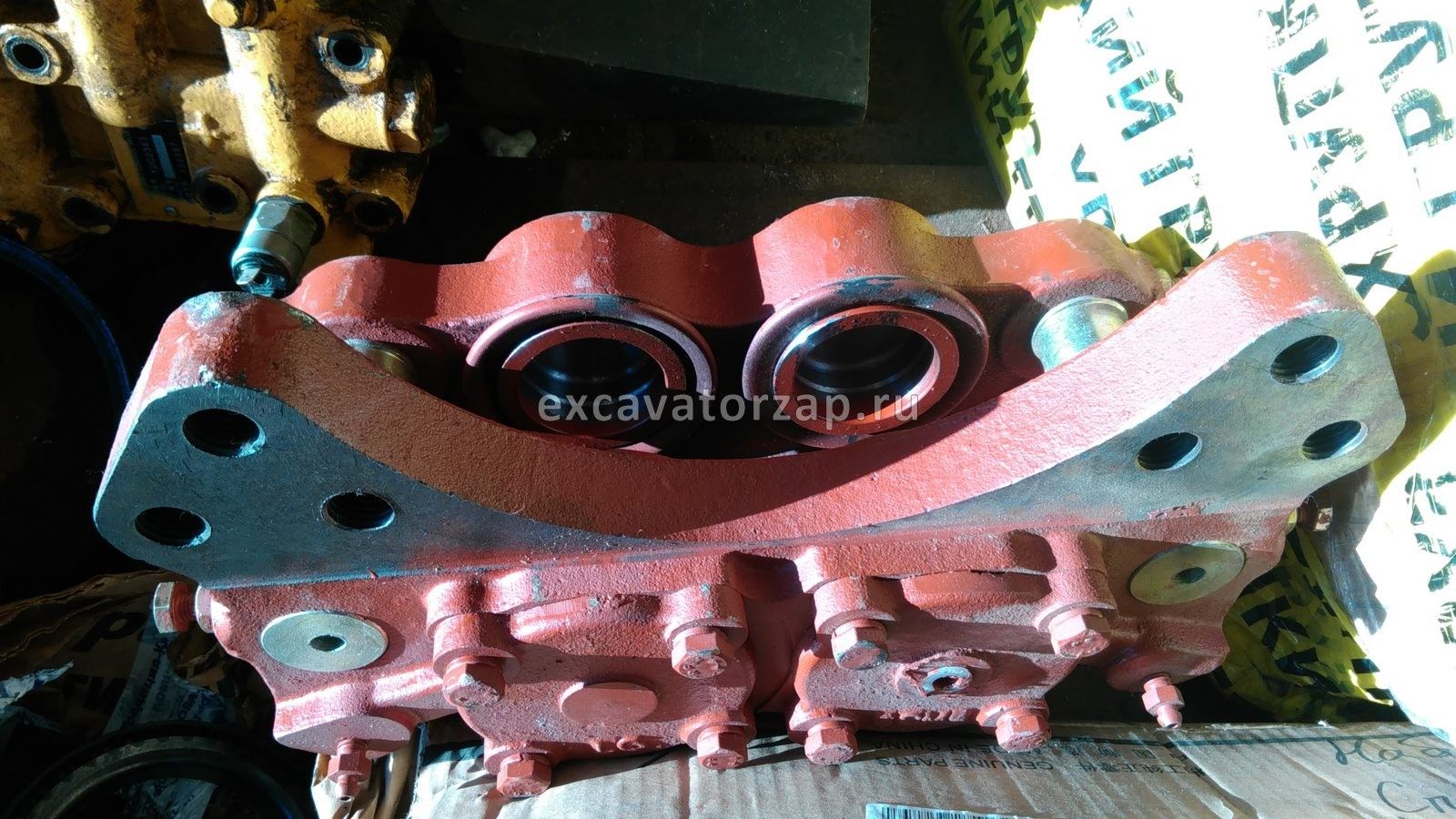 Суппорт тормозной 75700432А-1, ZL40.12.4-3C XCMG ZL30G ZL50G (банан)